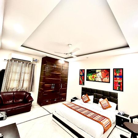South Inn - Green Park Near Hauz Khas South Delhi Нью-Дели Экстерьер фото