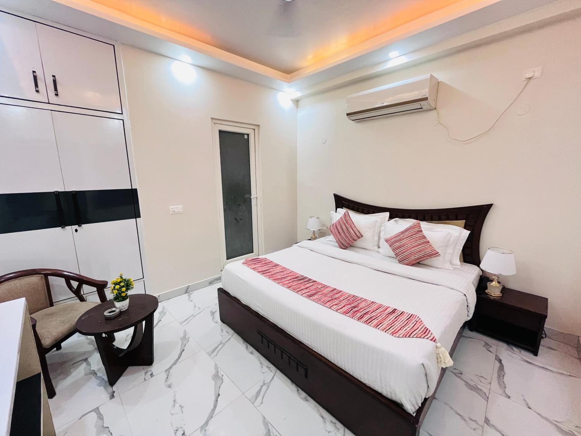 South Inn - Green Park Near Hauz Khas South Delhi Нью-Дели Экстерьер фото