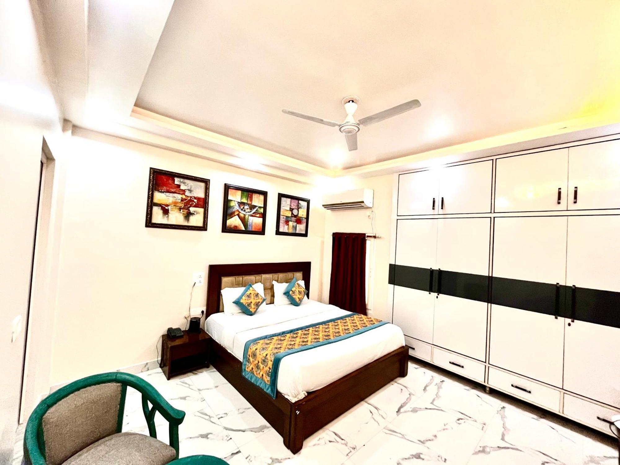 South Inn - Green Park Near Hauz Khas South Delhi Нью-Дели Экстерьер фото