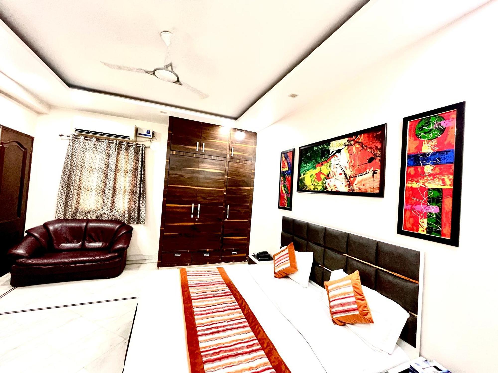 South Inn - Green Park Near Hauz Khas South Delhi Нью-Дели Экстерьер фото