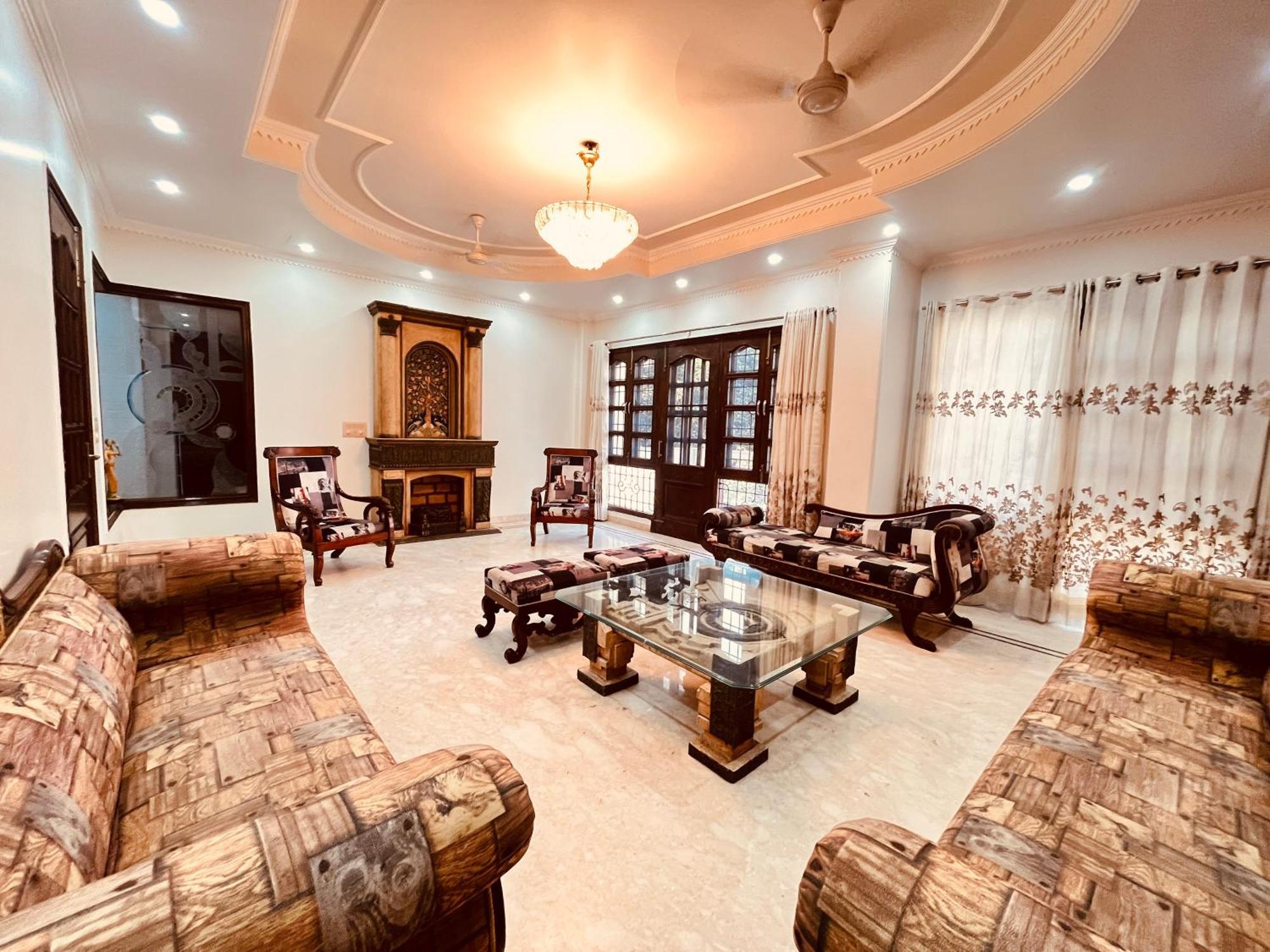 South Inn - Green Park Near Hauz Khas South Delhi Нью-Дели Экстерьер фото