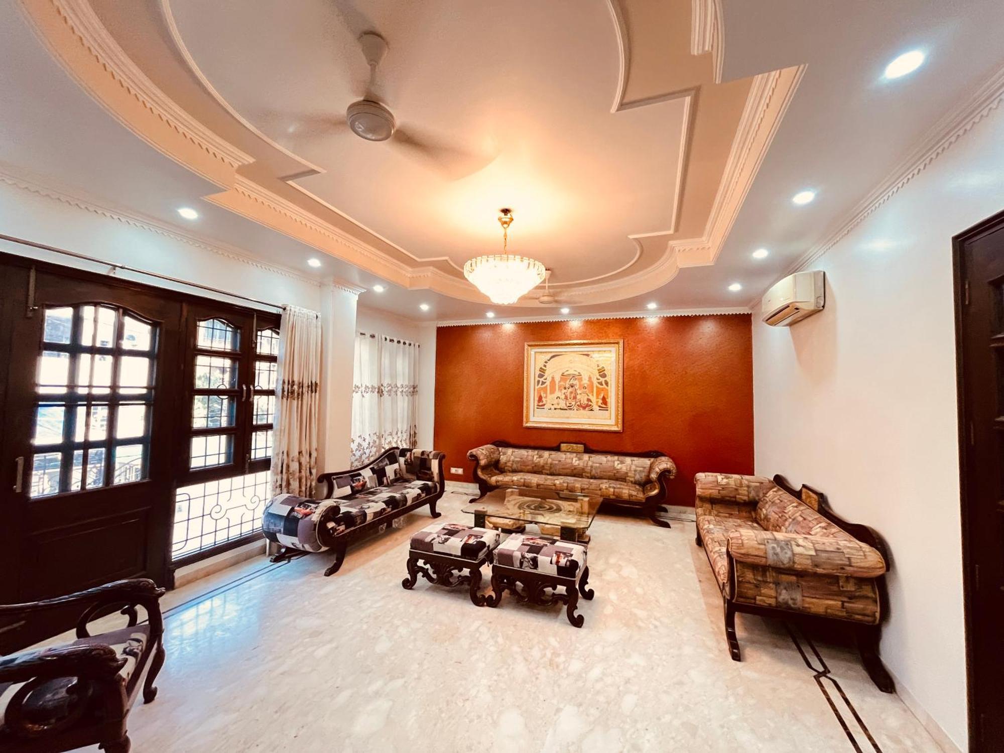 South Inn - Green Park Near Hauz Khas South Delhi Нью-Дели Экстерьер фото